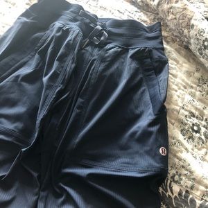 Lululemon Dance Studio pant, size 2, worn twice